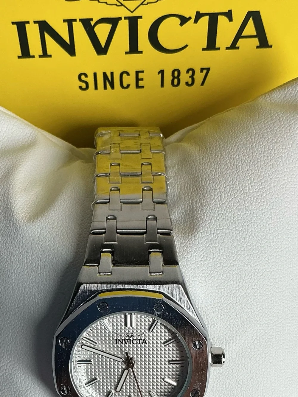 Invicta Silver Stainless Steel Women's Watch with Textured Dial(70438)